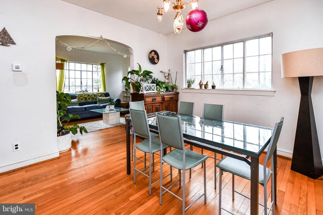 Foto principal - 4433 Iowa Ave NW