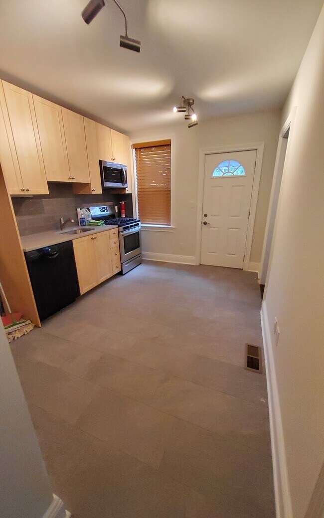 Foto del edificio - 43 63rd St