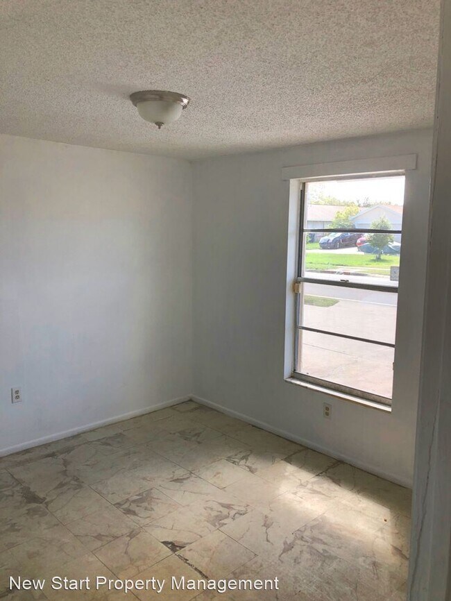 Building Photo - 3 br, 2 bath House - 2306 30th Ave W