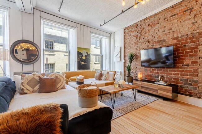 Photo du bâtiment - 171 Rue St-Paul Ouest