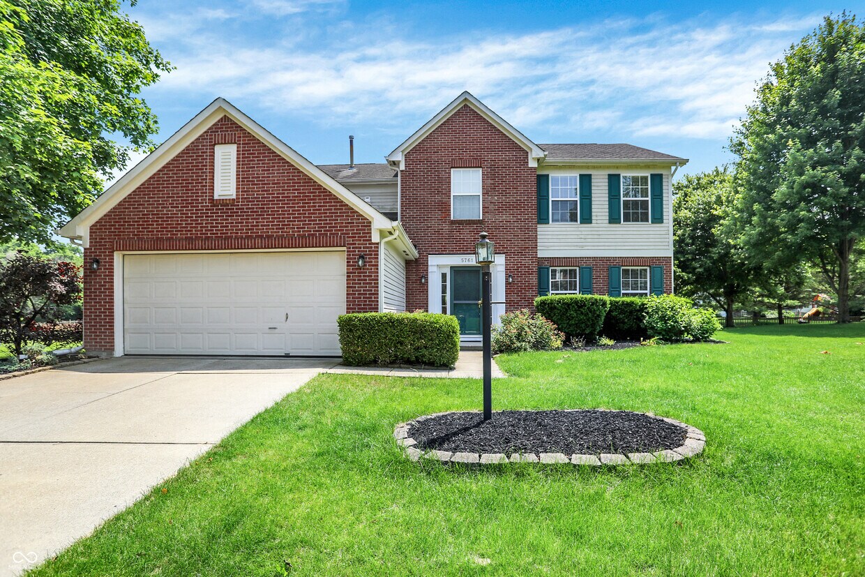 Foto principal - 5761 Cantigny Way S