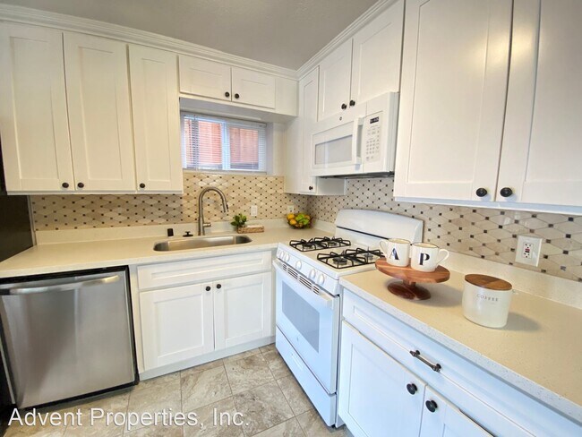 Building Photo - 3 br, 1 bath House - 2538 Highland Ave