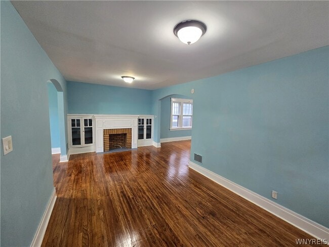 Building Photo - 162 Bickford Ave