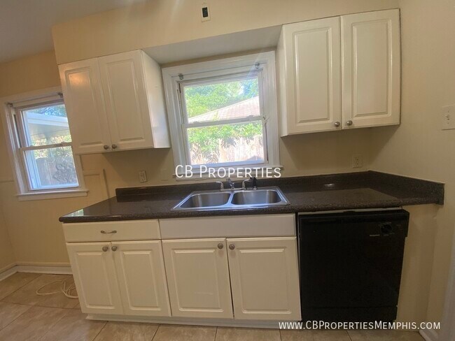 Foto del edificio - 4243 Fredericks Ave