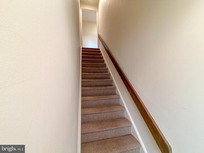 Foto del edificio - 814 Pritchard Pl