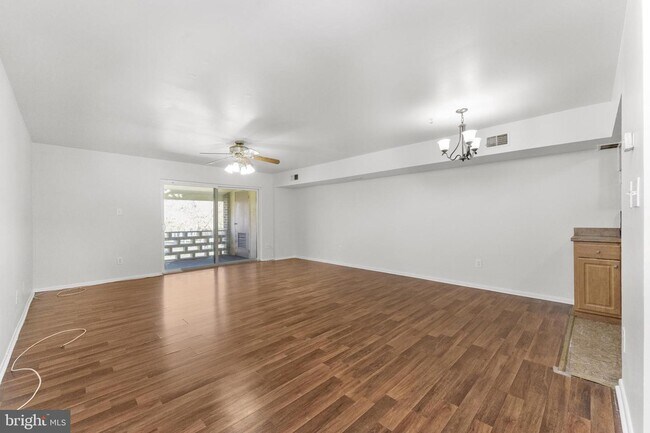 Foto del edificio - 222 Stony Way