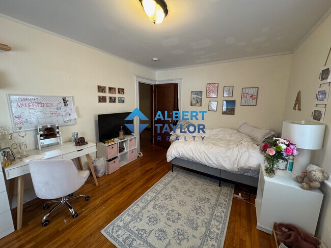 Foto del edificio - 44 Kirkwood Rd