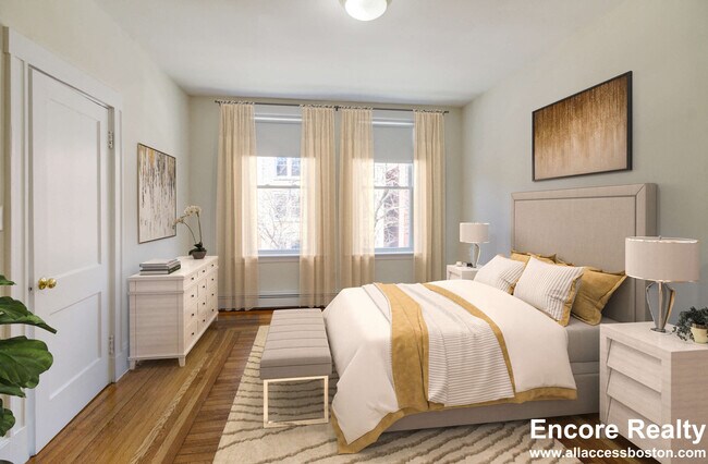 Building Photo - 1539 Beacon St