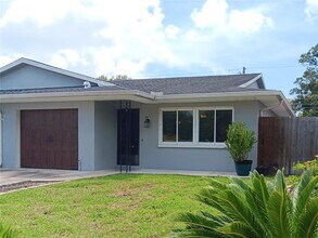 Building Photo - 1302 Amble Ln