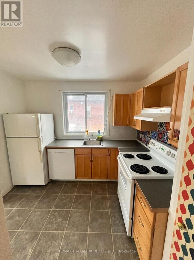 Photo du bâtiment - 2 Bellhaven Rd