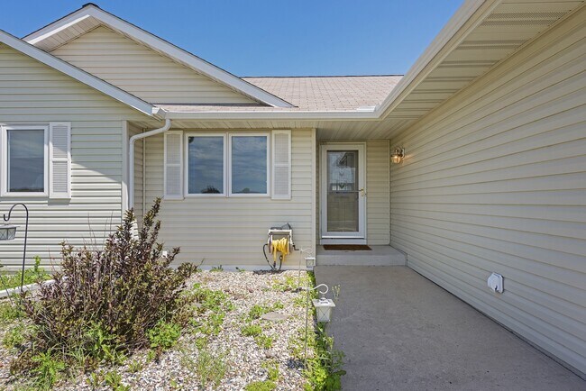Foto del edificio - 1187 Blackhawk Dr SW