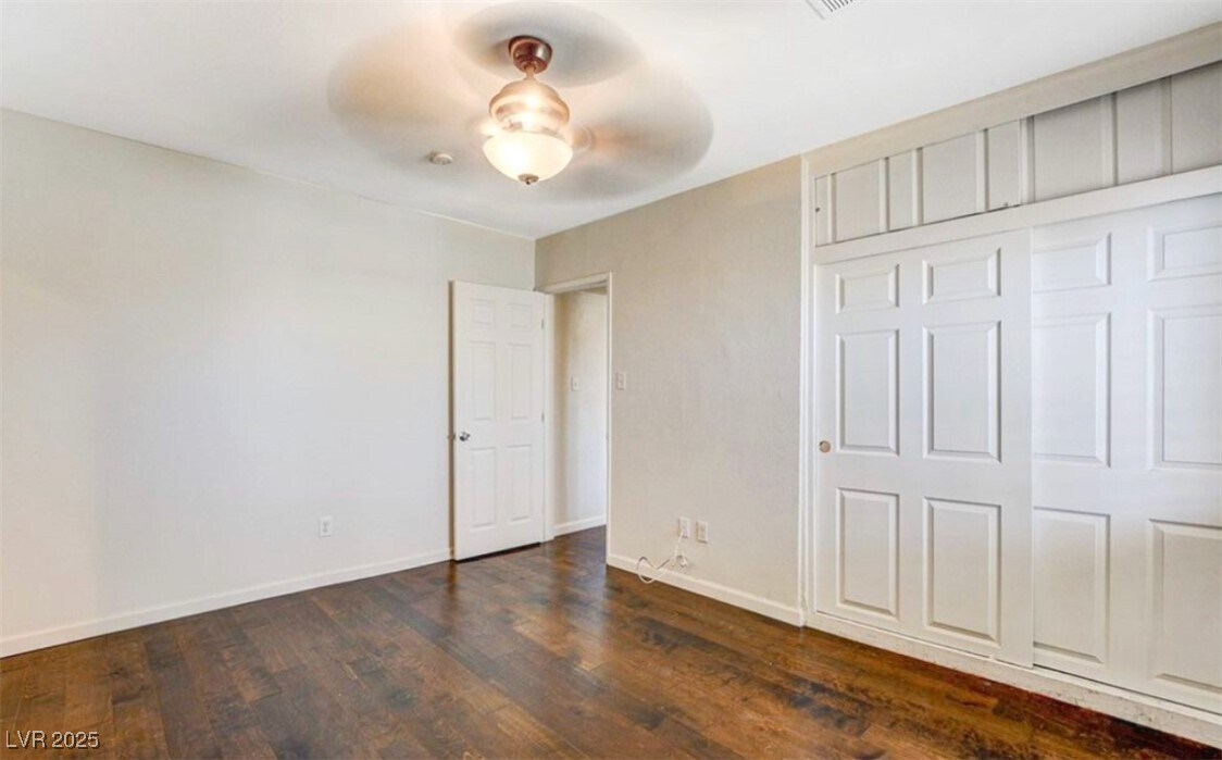 Foto principal - 1932 Hassett Ave