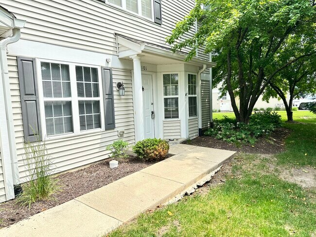 Foto del edificio - 2212 Waterleaf Ct