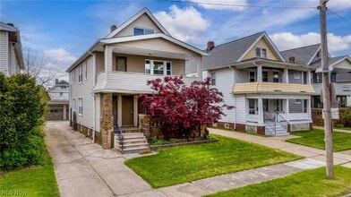 Building Photo - 2058 Wascana Ave