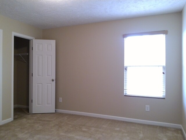 Foto principal - 1030 Fulman Rd