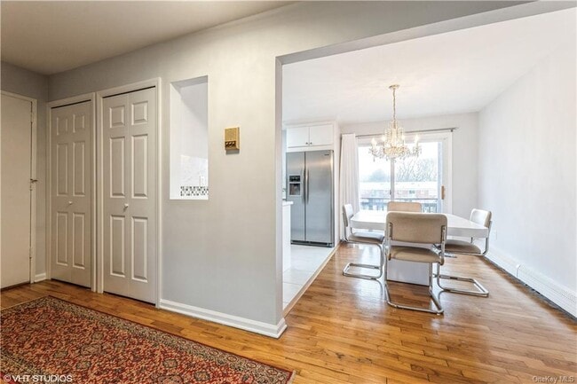 Building Photo - 9 Revere Ct