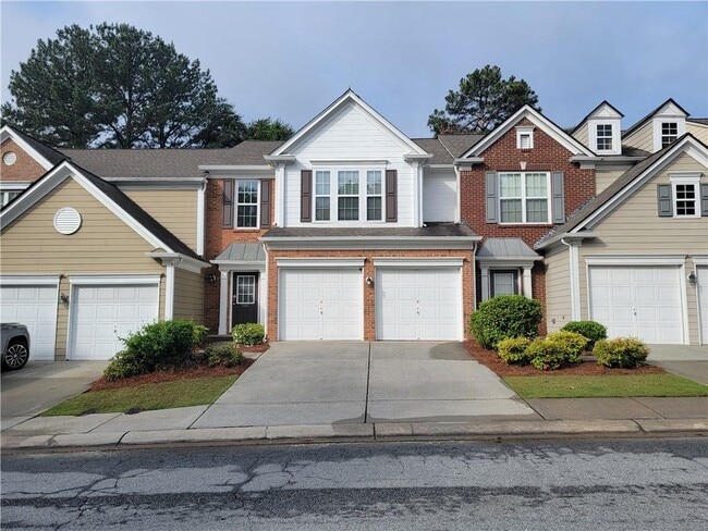 Building Photo - 2448 Fairlie Dr