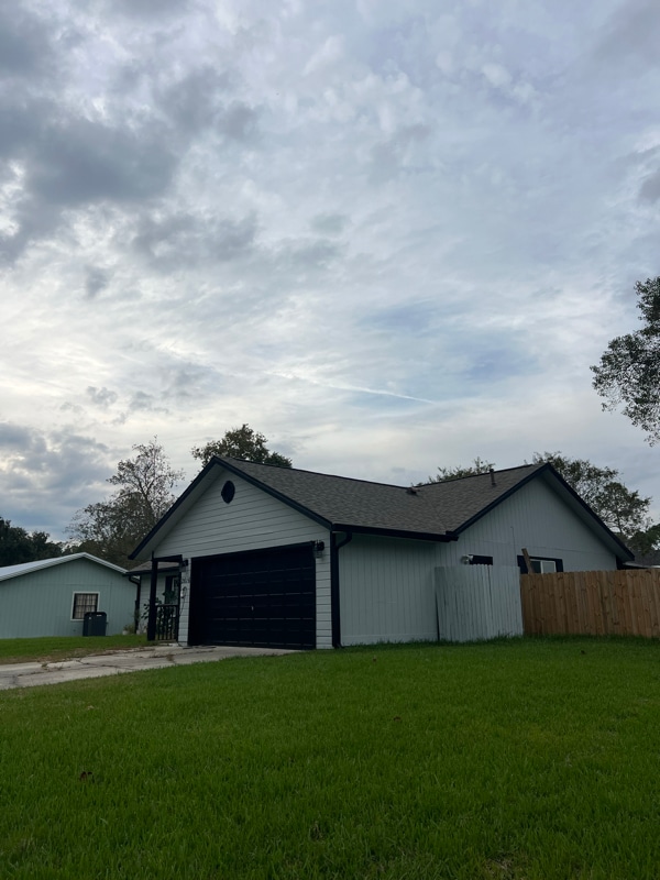 Building Photo - 2616 NW 52nd Ave