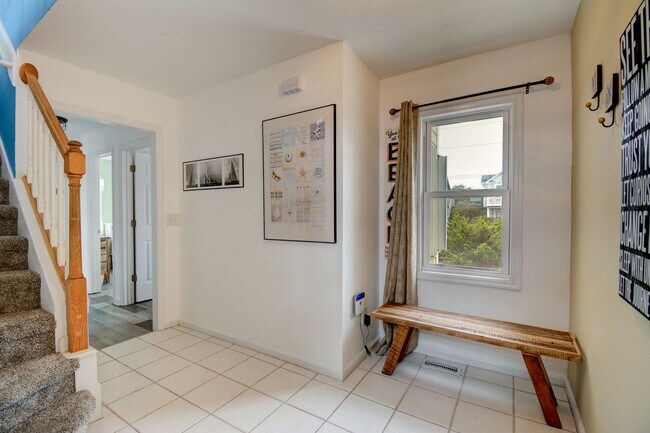 Foto del edificio - OCEAN FRONT *Off Season Rental* Fully Furn...