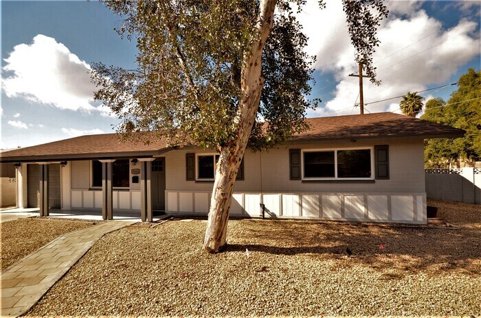 Foto principal - Beautiful Scottsdale Home 3 beds 2 baths G...
