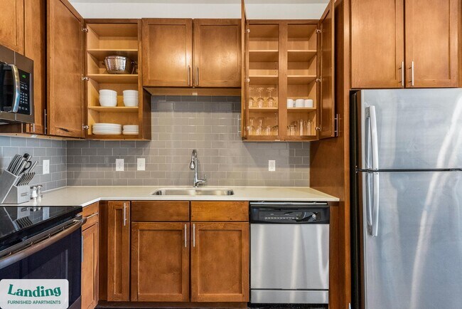 Building Photo - 711 Brentford Pl