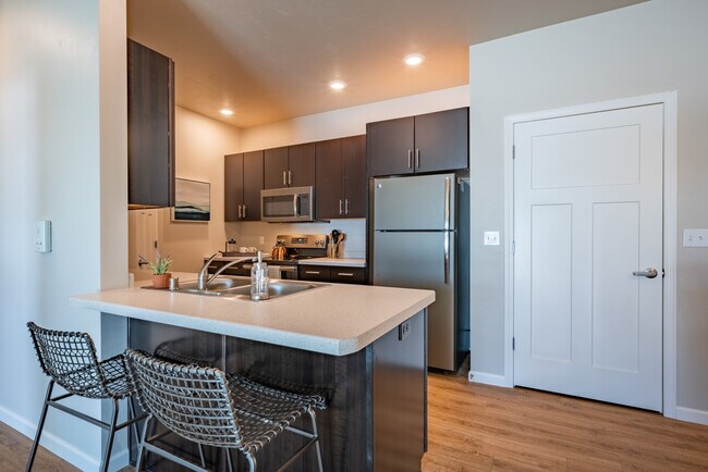 Foto del edificio - Tall Pines Estates LLC