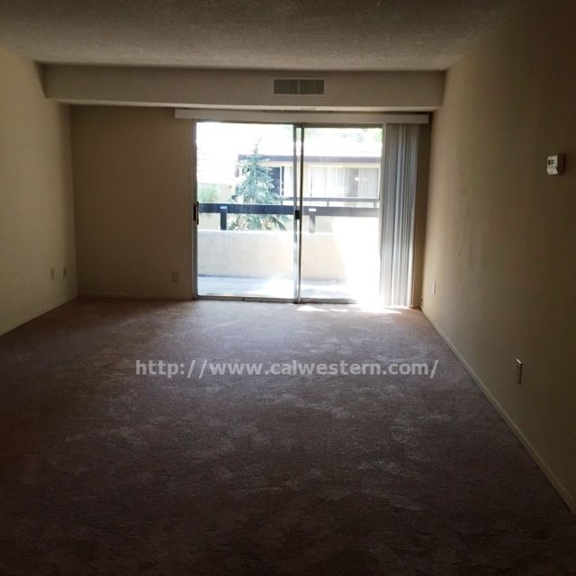 Building Photo - 288 Tradewinds Dr