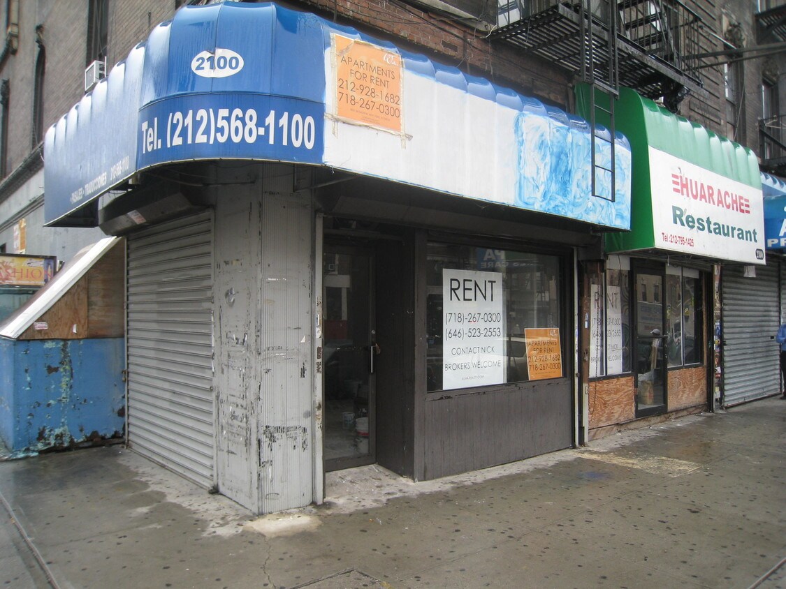 Primary Photo - 2100 Amsterdam Ave