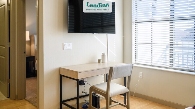 Foto del edificio - 4460 Lower Park Rd