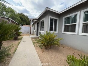 Building Photo - 3928 Everest Ave