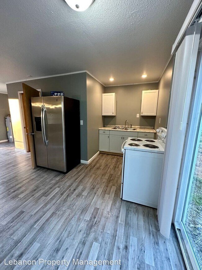 Building Photo - 1 br, 1 bath House - 19420 Highway W (Rout...