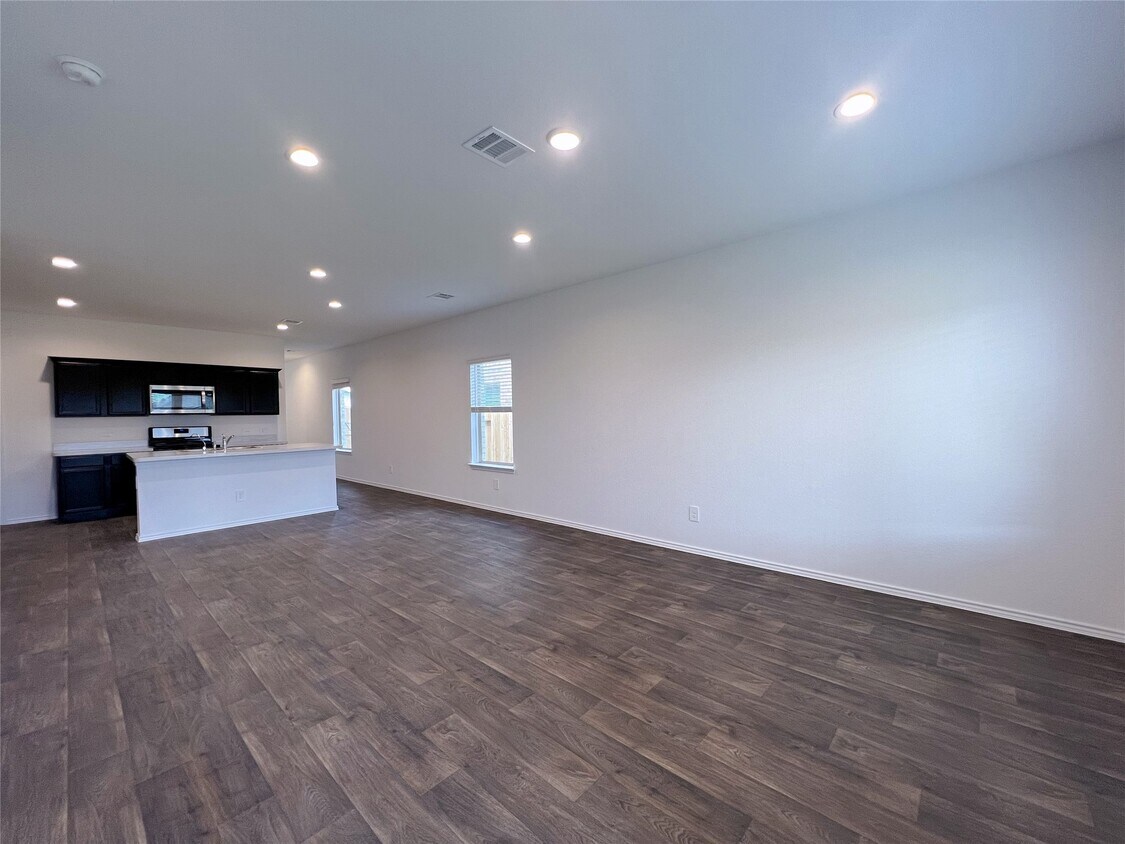Foto del edificio - 14918 Cypress Holw Dr