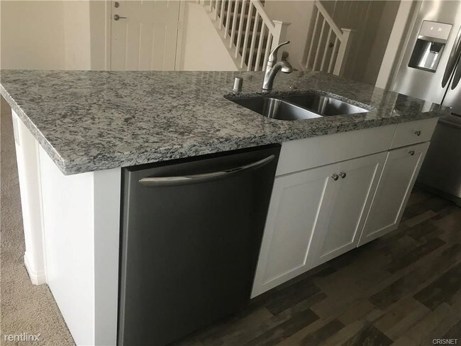 Foto del edificio - 4 br, 3 bath House - 22811 W Maple Way