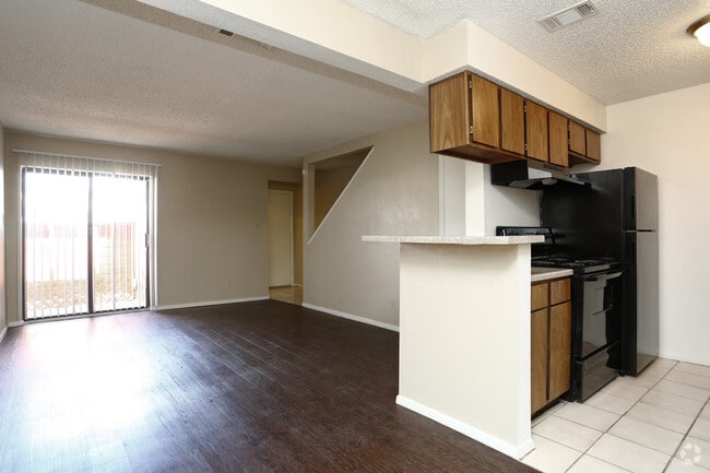 1BR,1BA-757SQ - Copper Creek Apartments