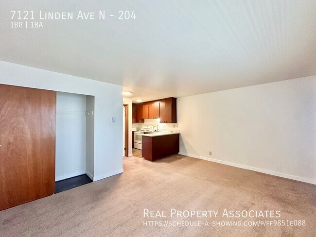 Foto del edificio - 7121 Linden Ave N