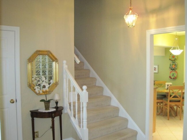 Foto del edificio - 3122 Sugarberry Ct