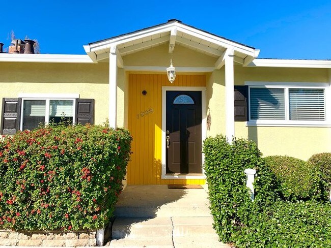 Building Photo - 1699 Baywood Dr