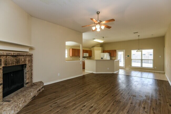 Building Photo - 3912 Big Thicket Dr
