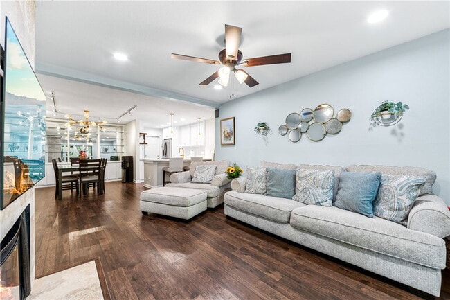 Building Photo - 7890 E Spring St