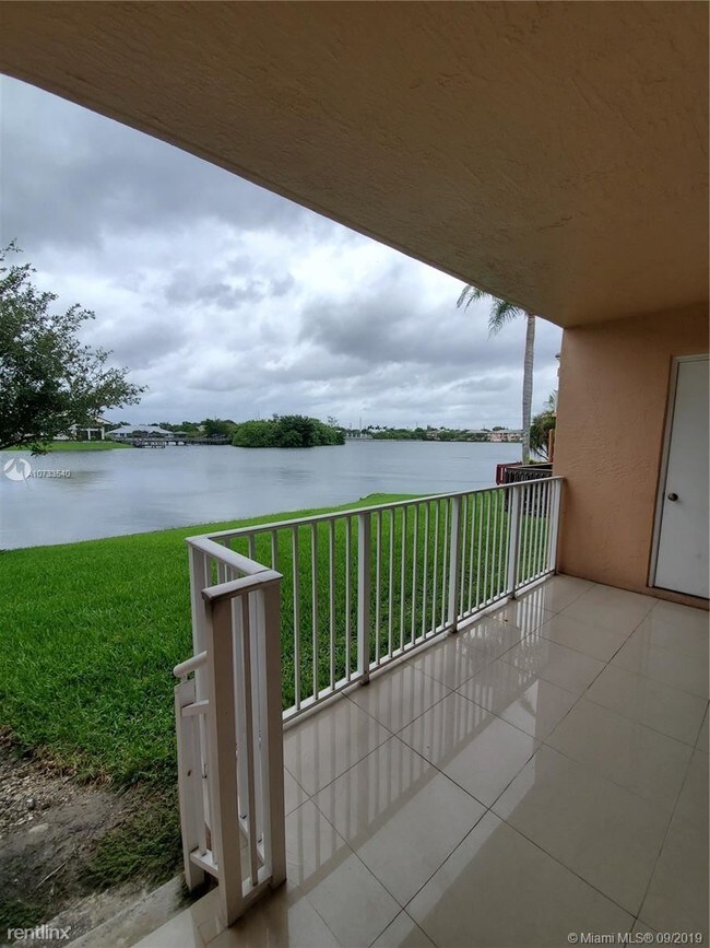 Building Photo - 3 br, 2.5 bath  - Montage by the Lake