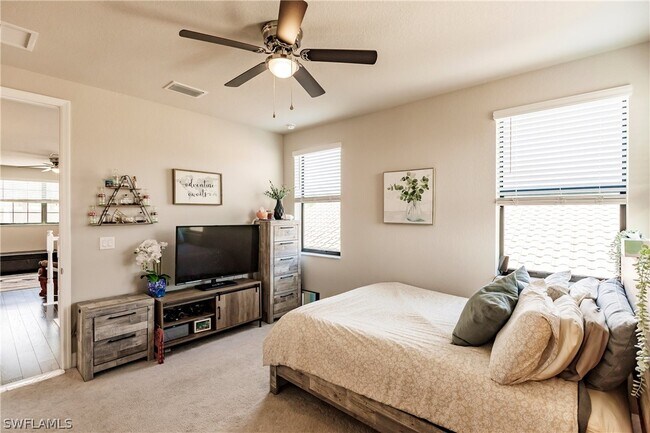 Foto del edificio - 11477 Riverstone Ln