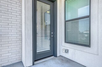 Building Photo - 1508 Blodgett St