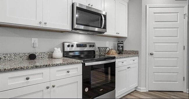 Foto del edificio - 10555 Lowell St W