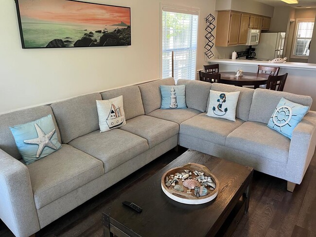 Photo - 537 White River Dr Townhome