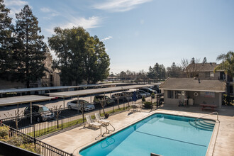 Manteca Golf and Tennis Villas photo'