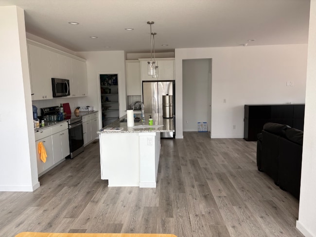 Foto del edificio - 928 St Andrews Ln