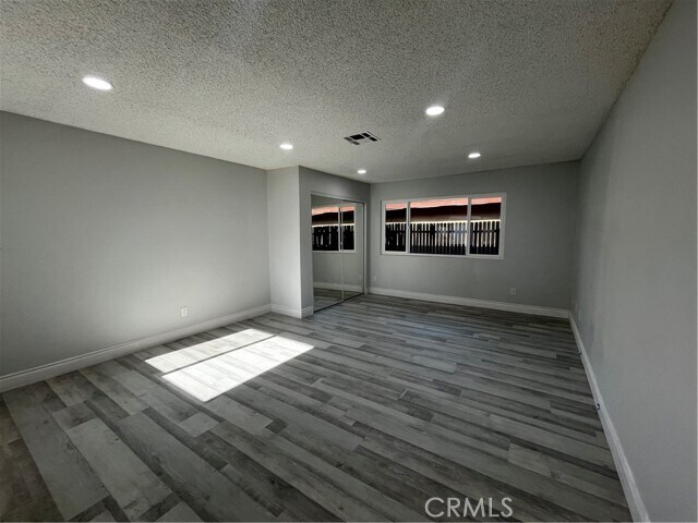 Foto del edificio - 873 Ponderosa Dr