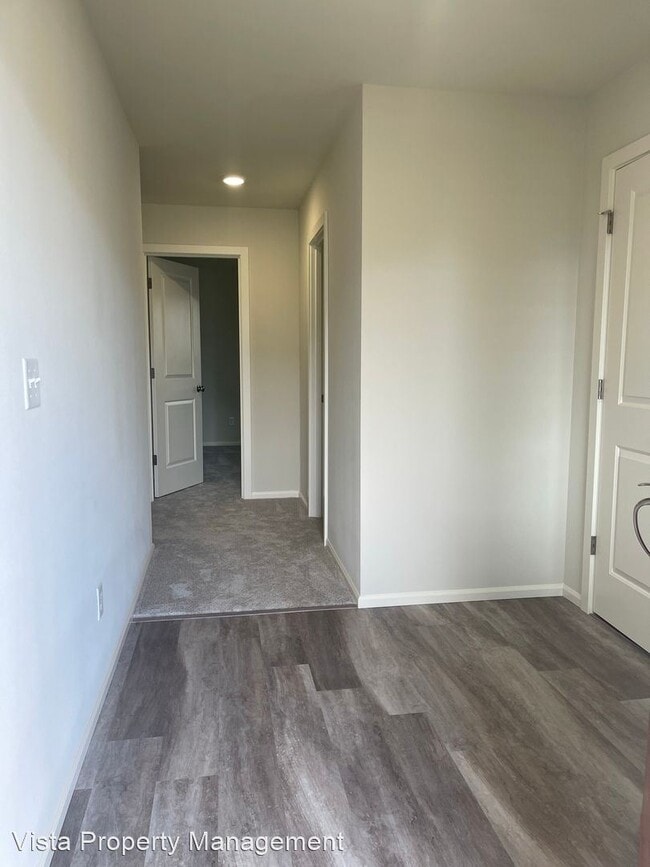 Building Photo - 4 br, 2.5 bath House - 9149 Tansy St. SE