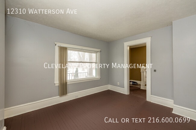 Foto del edificio - 12310 Watterson Ave