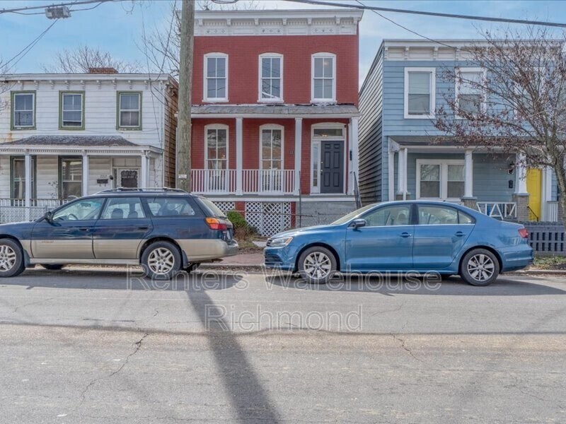 Primary Photo - 2215 Venable St